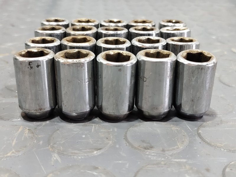 Гайка колесная, 1200 рублей, Красноярск