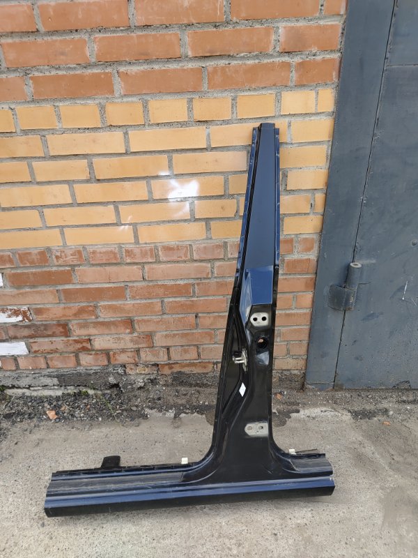 Стойка кузова, 2000 рублей, Красноярск