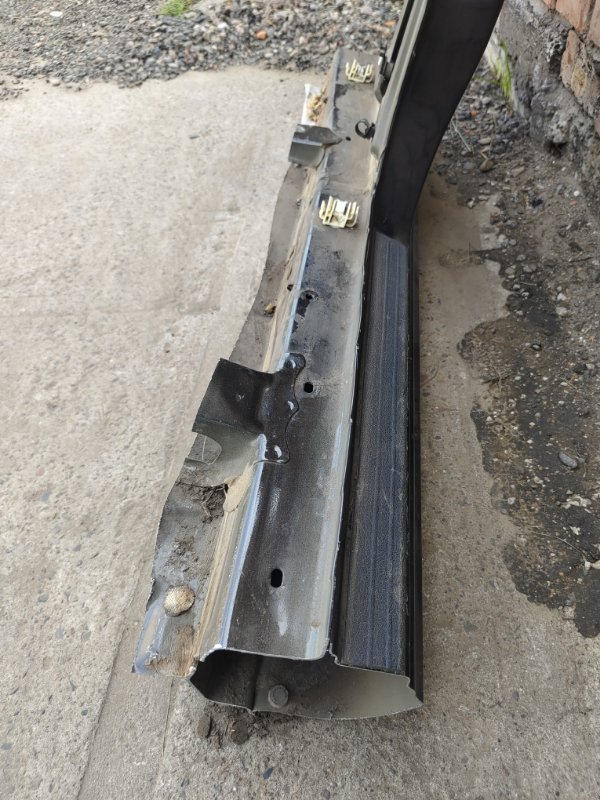 Стойка кузова, 2000 рублей, Красноярск