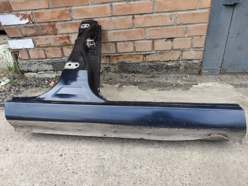 Стойка кузова, 2000 рублей, Красноярск