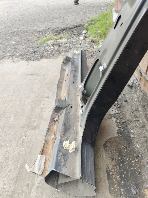 Стойка кузова, 2000 рублей, Красноярск