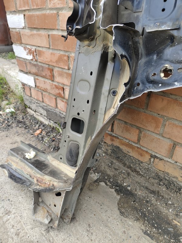 Стойка кузова, 2000 рублей, Красноярск