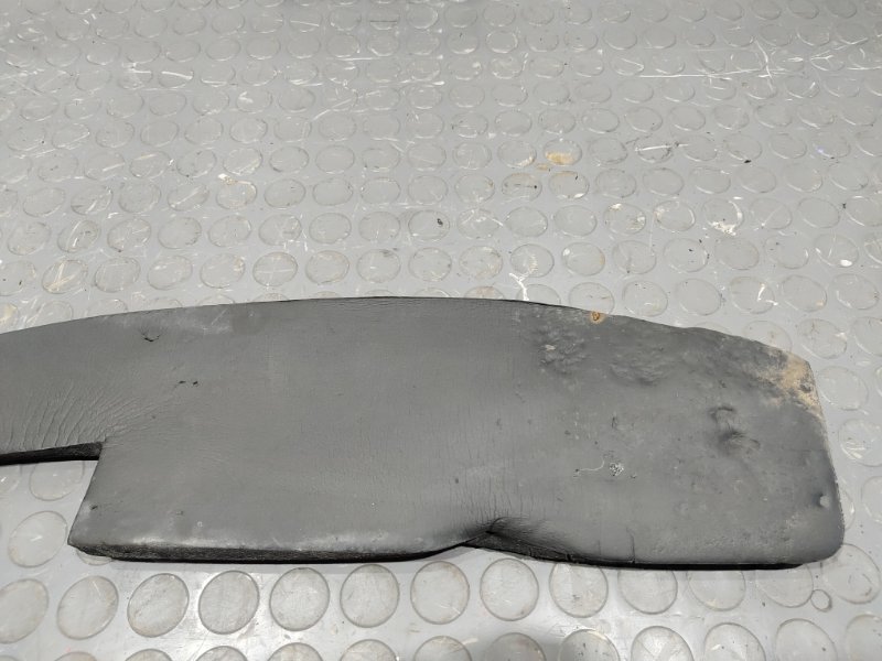 Уплотнитель крыла, 1000 рублей, Красноярск