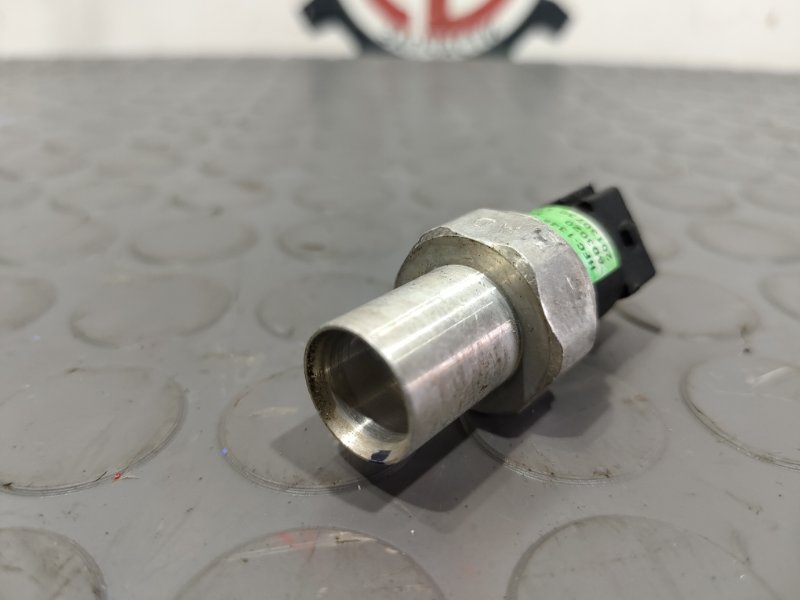 Датчик давления в системе кондиционирования, 1500 рублей, Красноярск