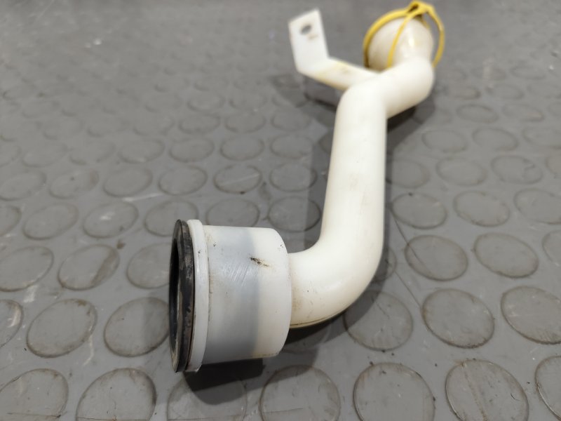 Заливная горловина бачка омывателя, 800 рублей, Красноярск