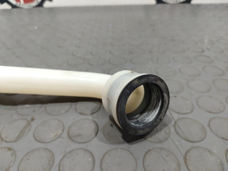 Заливная горловина бачка омывателя, 800 рублей, Красноярск