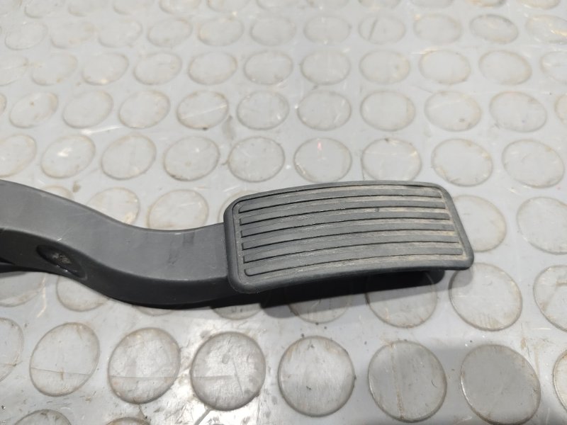 Педаль газа, 2500 рублей, Красноярск