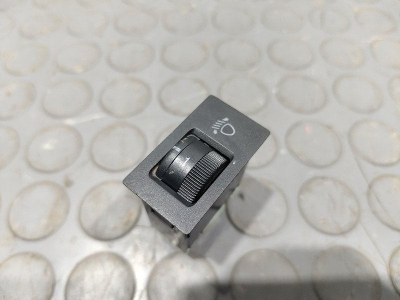 Кнопки в салон, 500 рублей, Красноярск