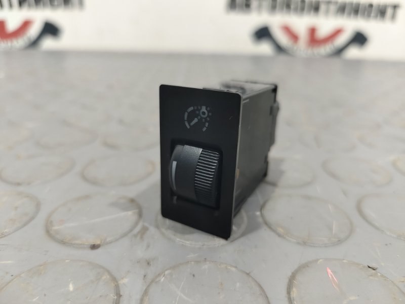 Кнопки в салон, 500 рублей, Красноярск