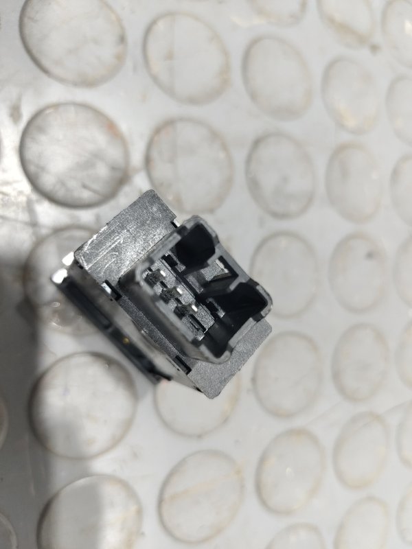 Кнопки в салон, 500 рублей, Красноярск