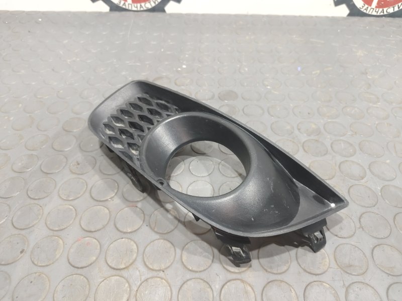 Накладка противотуманной фары, 500 рублей, Красноярск