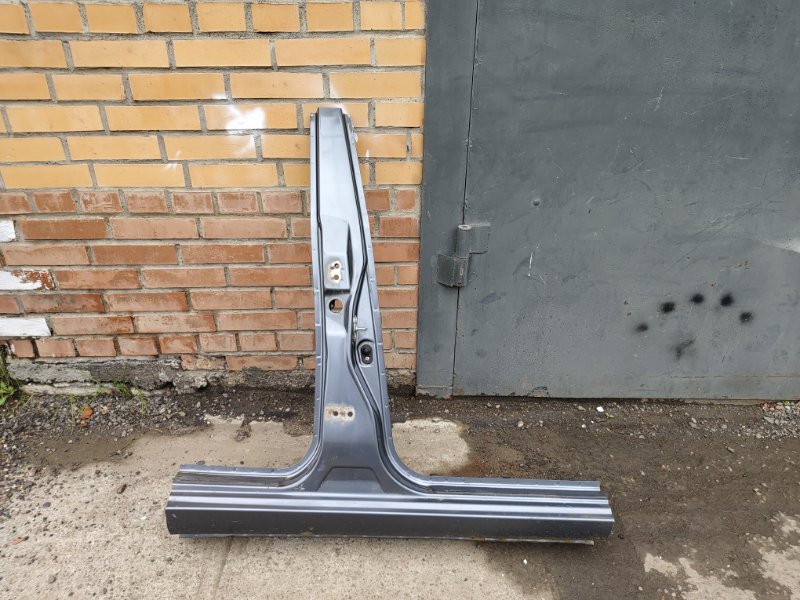 Стойка кузова, 2000 рублей, Красноярск