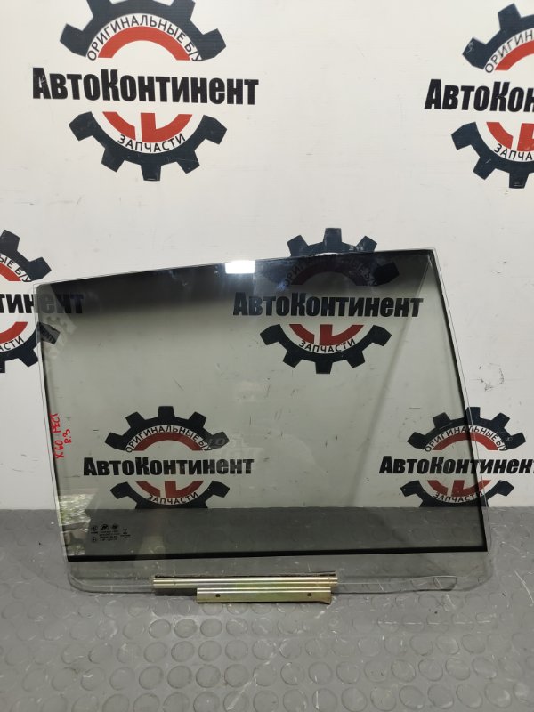 Стекло боковое, 2000 рублей, Красноярск