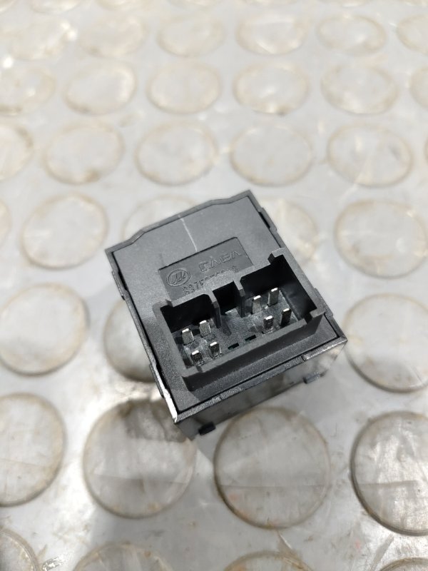 Блок управления зеркалами, 500 рублей, Красноярск