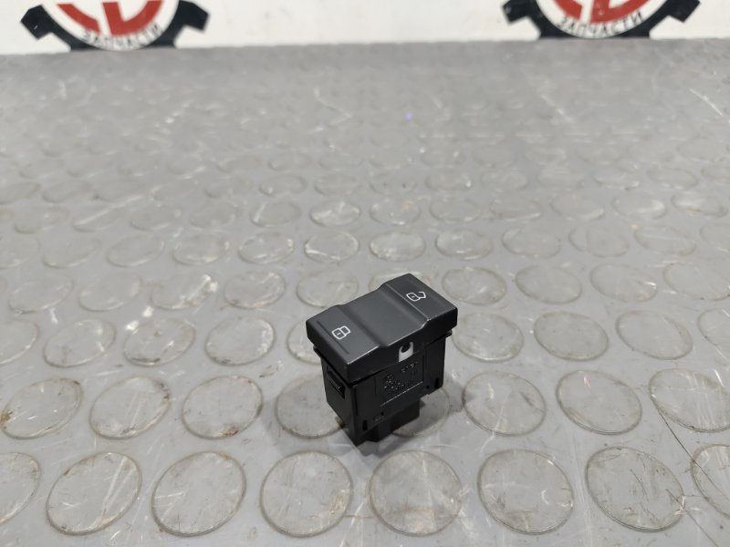 Кнопки в салон, 300 рублей, Красноярск