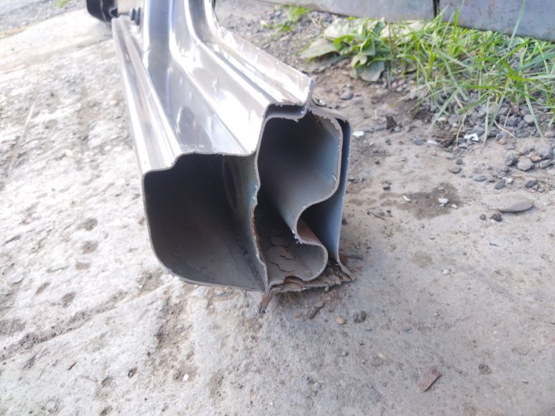 Стойка кузова, 2000 рублей, Красноярск