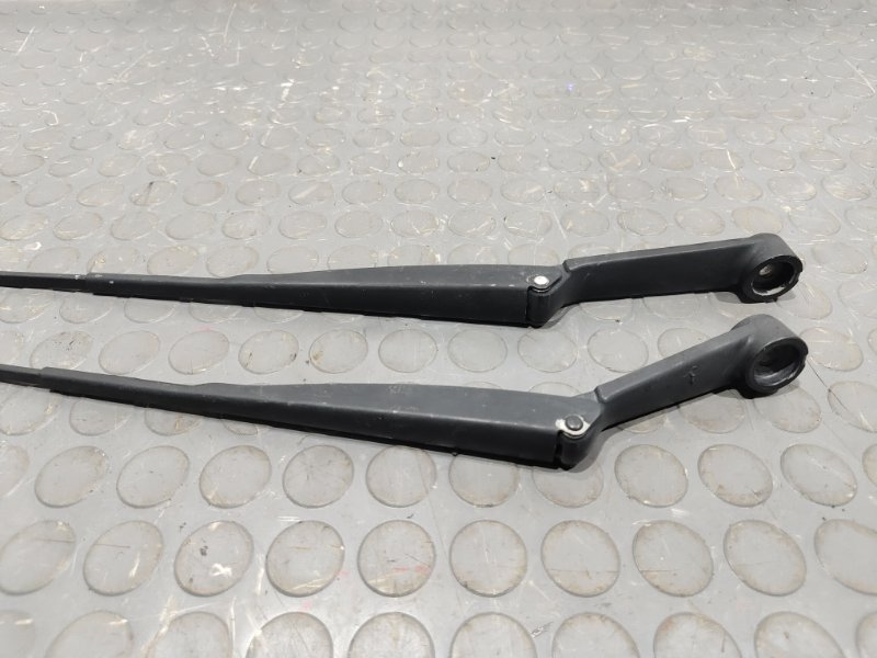 Дворник лобового стекла, 900 рублей, Красноярск