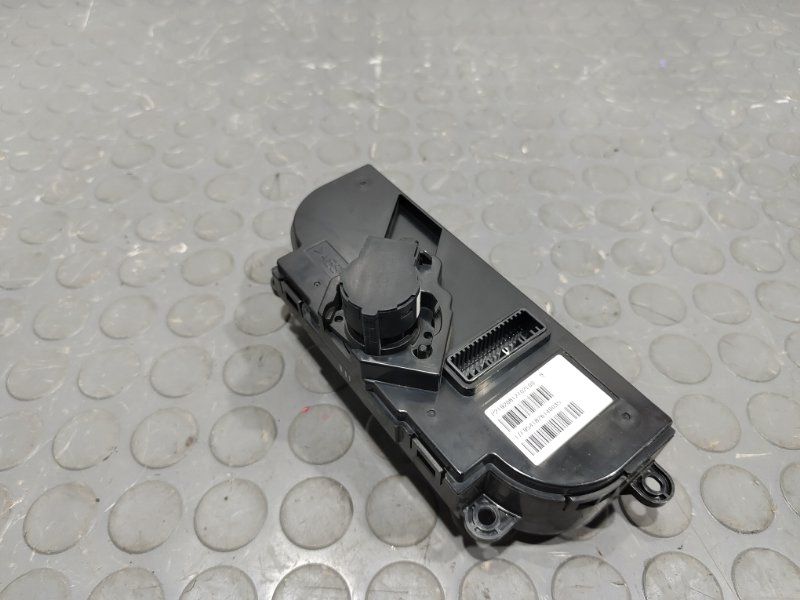 Блок управления климат-контролем, 3000 рублей, Красноярск