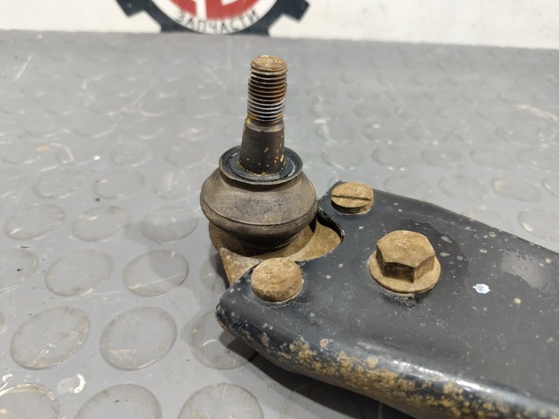 Рычаг подвески нижний, 2500 рублей, Красноярск