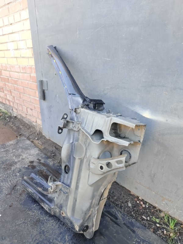 Стойка кузова, 4000 рублей, Красноярск