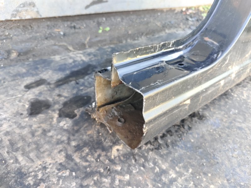 Стойка кузова, 2000 рублей, Красноярск