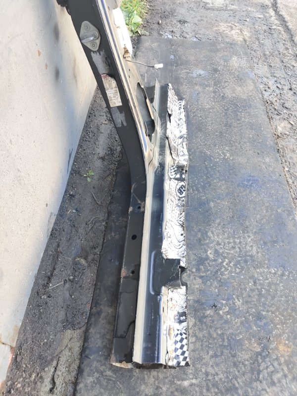 Стойка кузова, 2000 рублей, Красноярск