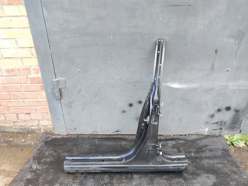 Стойка кузова, 2000 рублей, Красноярск