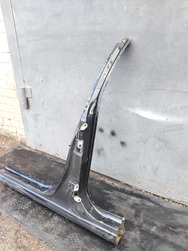 Стойка кузова, 2000 рублей, Красноярск