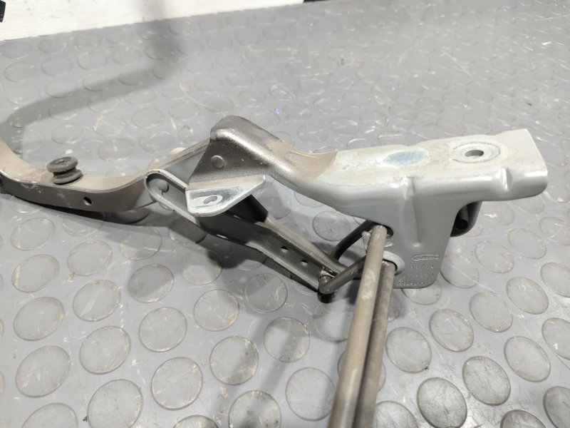 Торсион крышки багажника, 2000 рублей, Красноярск