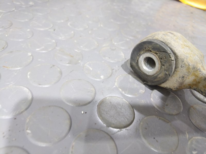 Рычаг подвески, 2000 рублей, Красноярск