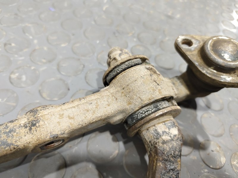 Рычаг подвески, 2000 рублей, Красноярск