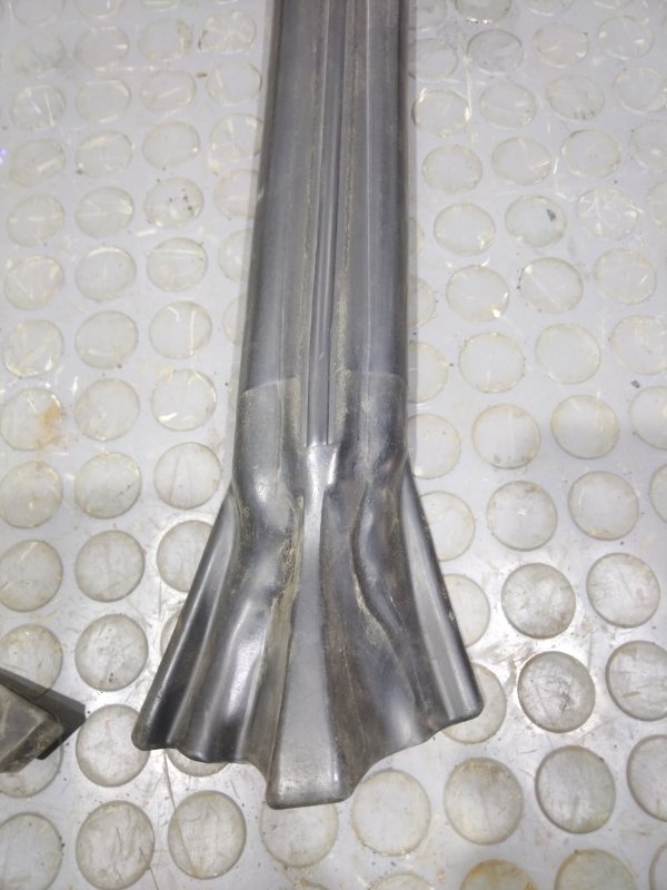 Уплотнительная резинка боковой двери, 1500 рублей, Красноярск