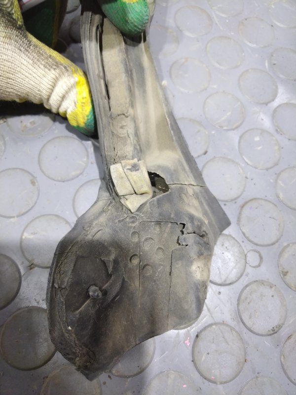 Уплотнительная резинка боковой двери, 1500 рублей, Красноярск