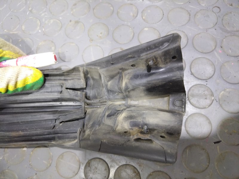 Уплотнительная резинка боковой двери, 1500 рублей, Красноярск