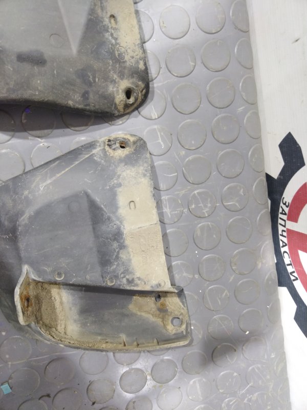 Брызговик, 800 рублей, Красноярск