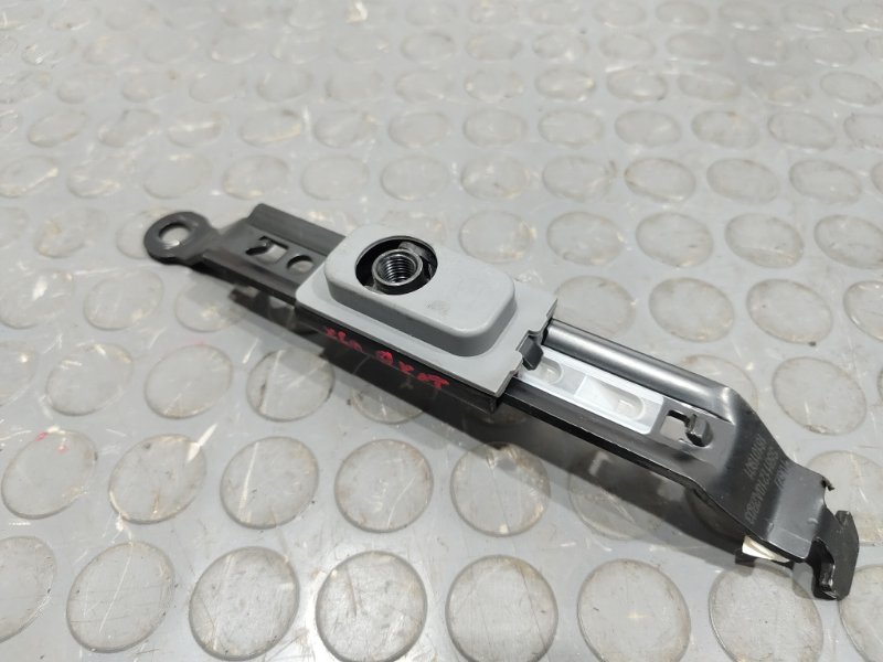 Механизм регулировки ремня безопасности, 500 рублей, Красноярск