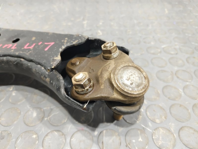 Рычаг подвески, 2000 рублей, Красноярск