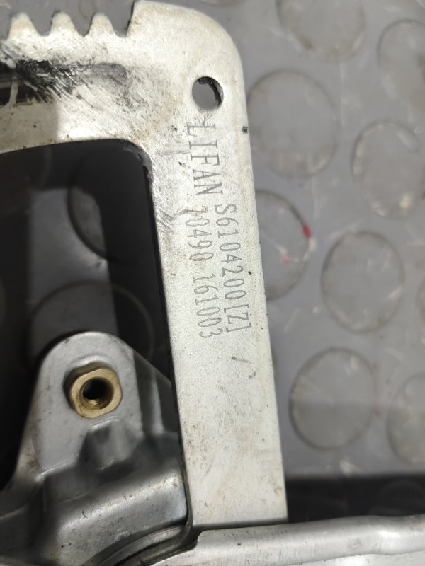 Стеклоподъемник, 2300 рублей, Красноярск