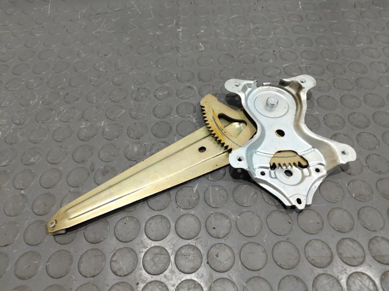 Стеклоподъемник, 1500 рублей, Красноярск