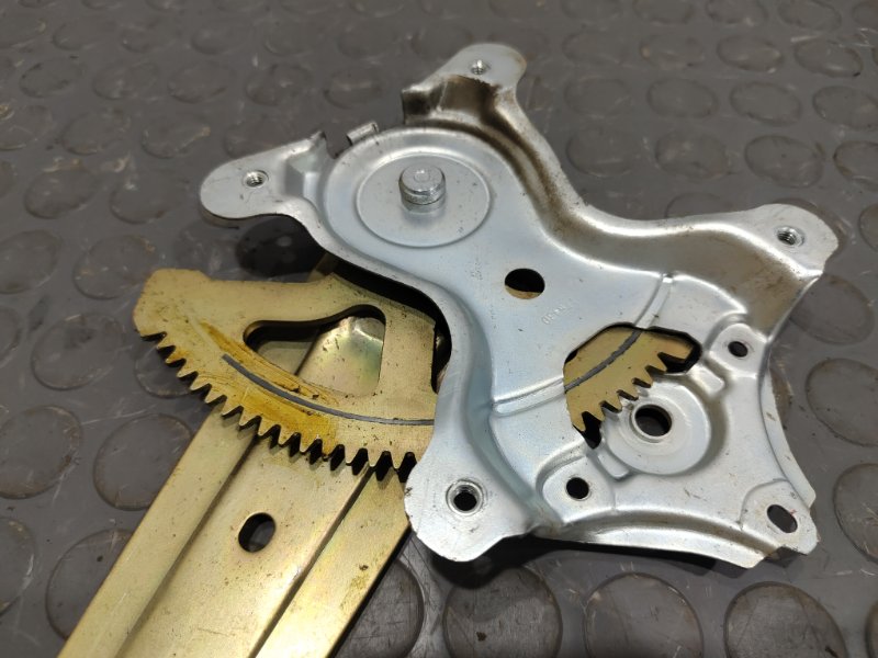 Стеклоподъемник, 1500 рублей, Красноярск