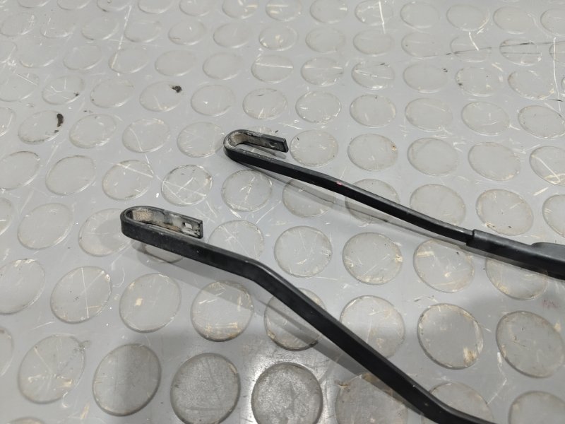 Дворник лобового стекла, 1700 рублей, Красноярск