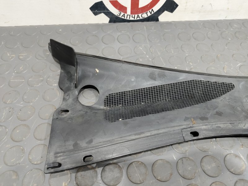 Решетка под лобовое стекло, 1000 рублей, Красноярск