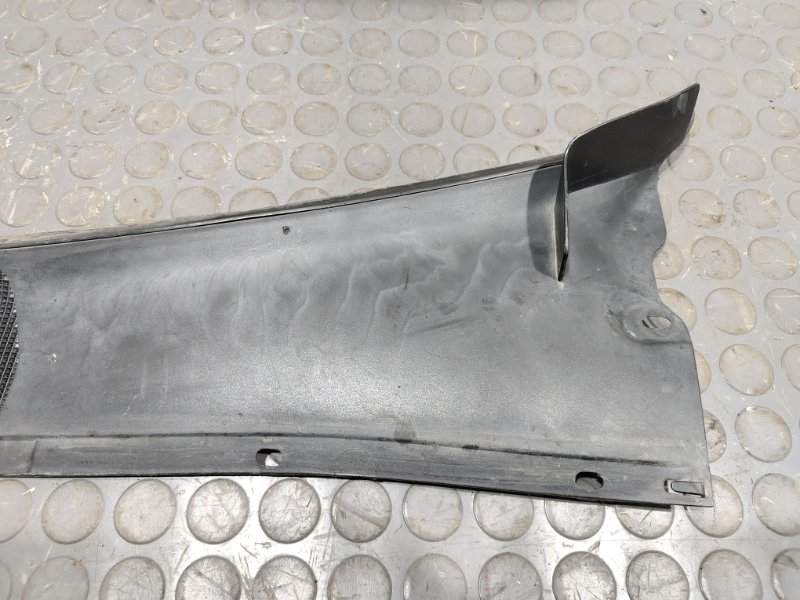 Решетка под лобовое стекло, 1000 рублей, Красноярск