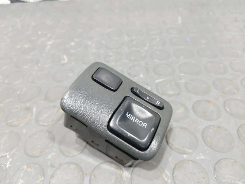 Блок управления зеркалами, 500 рублей, Красноярск