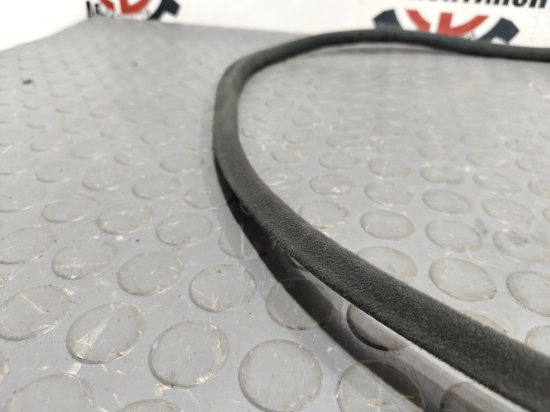 Уплотнительная резинка боковой двери, 1000 рублей, Красноярск