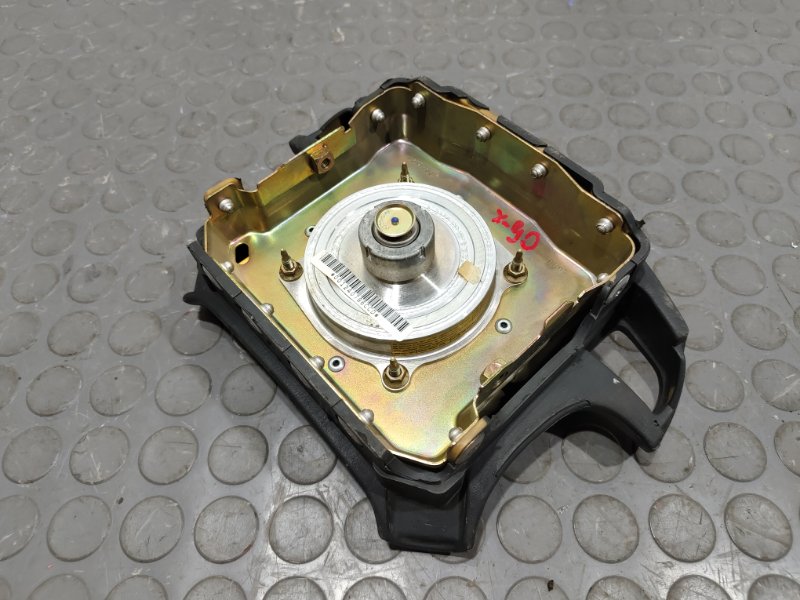 Аирбаг водительский, 4000 рублей, Красноярск