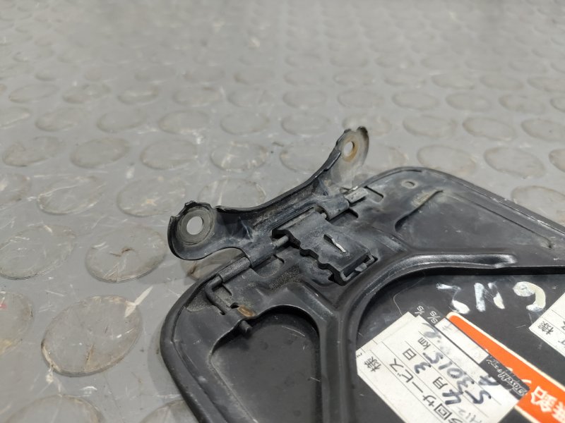 Лючок топливного бака, 400 рублей, Красноярск