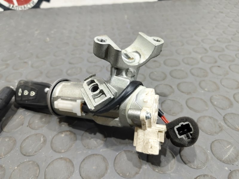 Замок зажигания, 3500 рублей, Красноярск