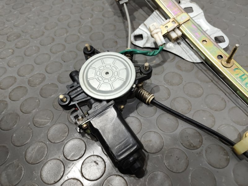 Стеклоподъемник, 15000 рублей, Красноярск