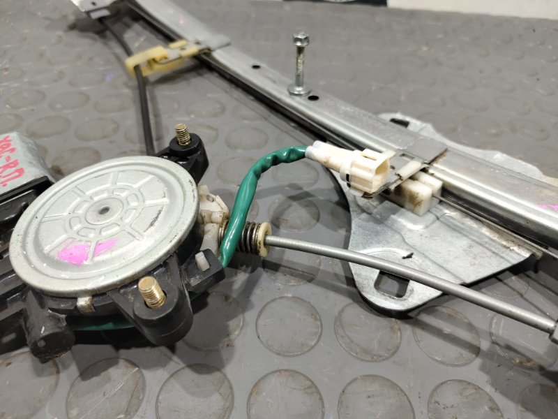 Стеклоподъемник, 15000 рублей, Красноярск